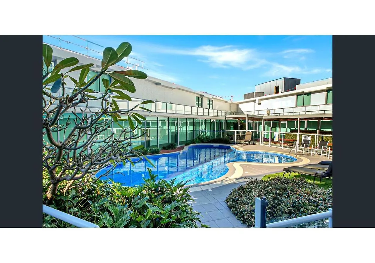Coastal Bliss 2 Bedroom Apartment Χρυσή Ακτή